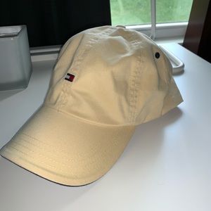 Tommy Hilfiger Hat